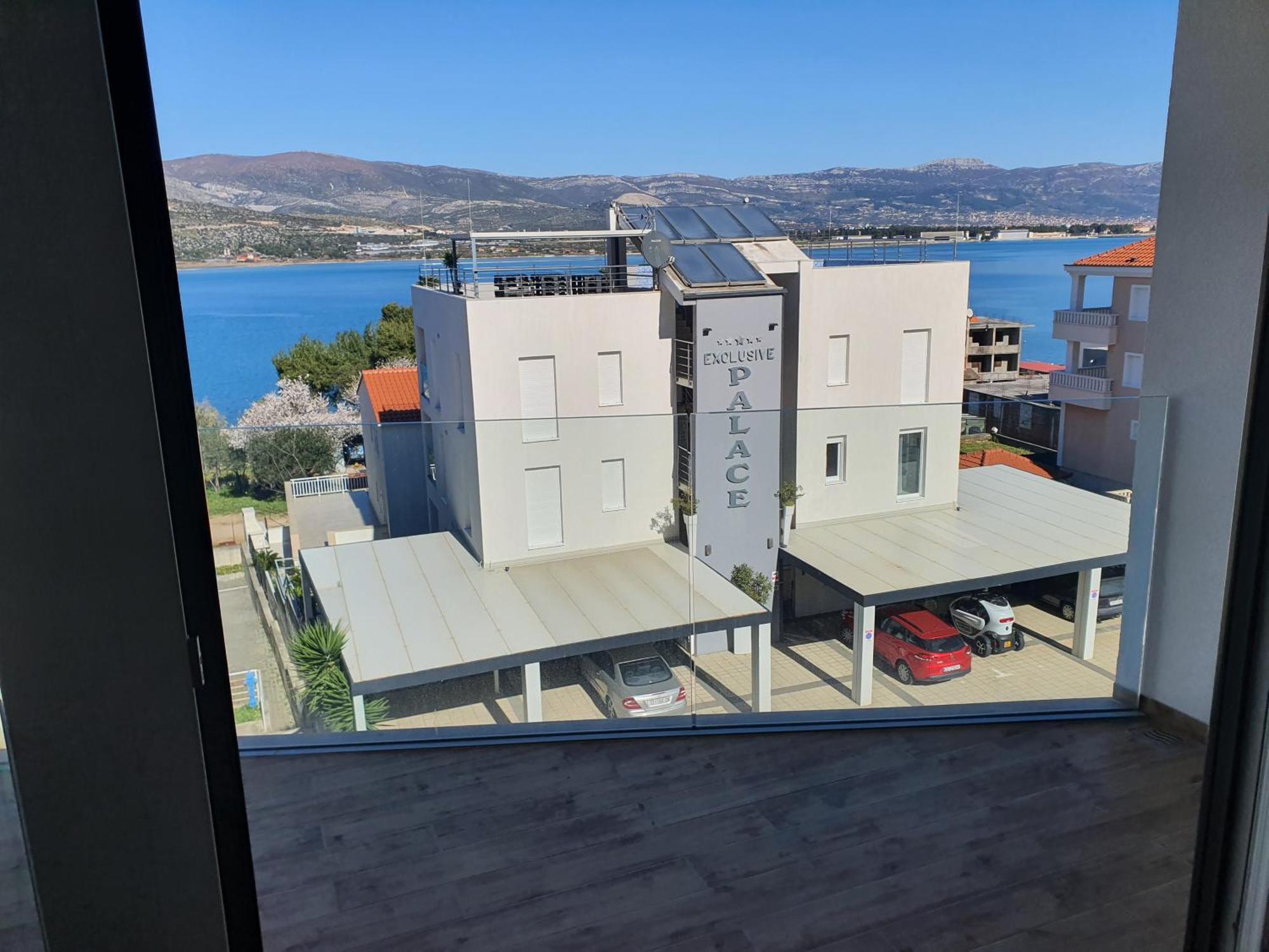 Grand Palace Trogir Rum bild